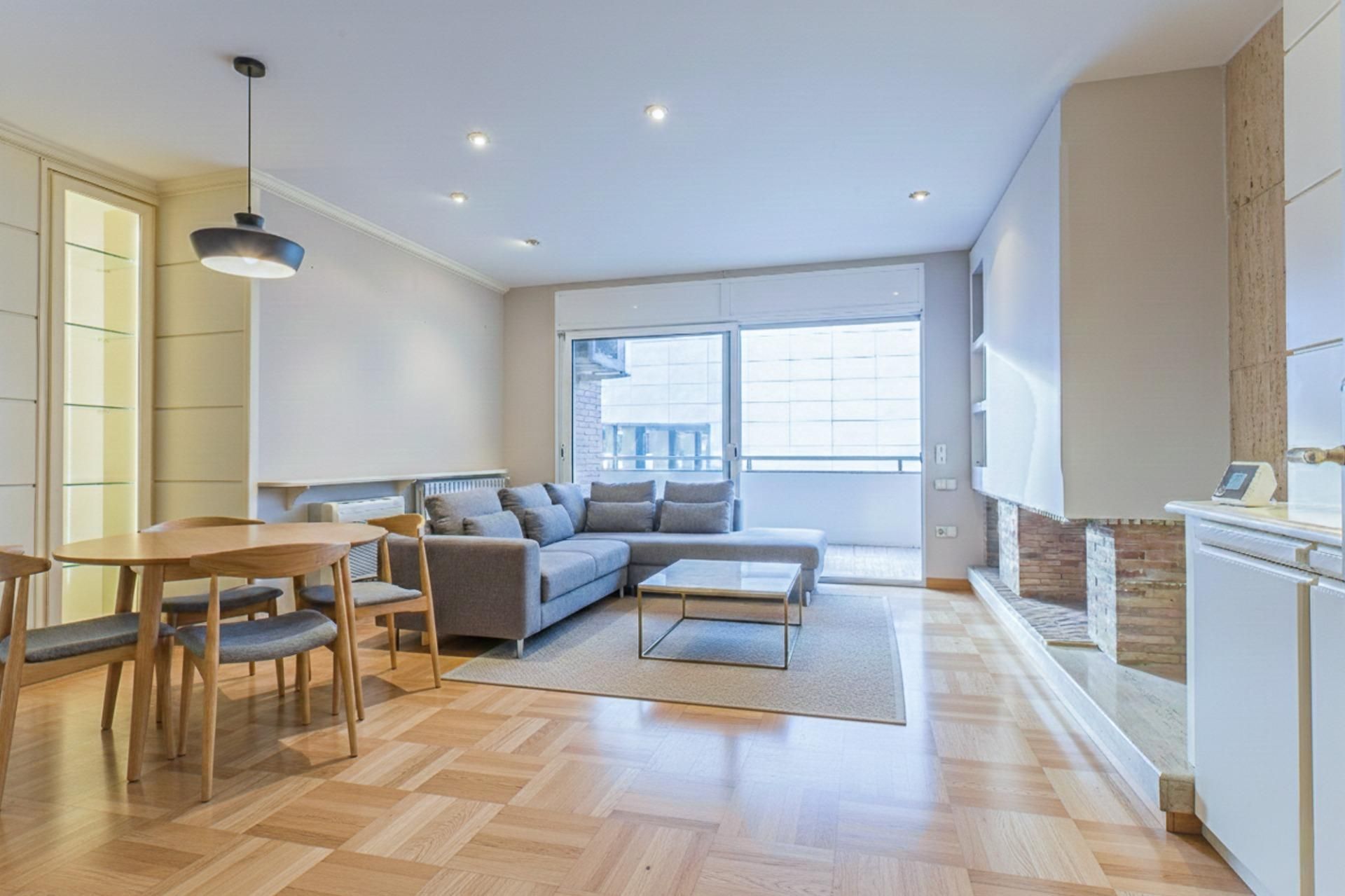 Living room of Attic for sale in Terrassa  with Air Conditioner, Terrace and Storage room