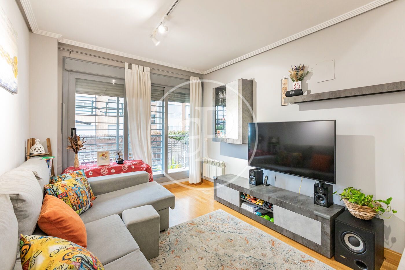 Living room of Flat for sale in San Sebastián de los Reyes  with Air Conditioner, Heating and Terrace