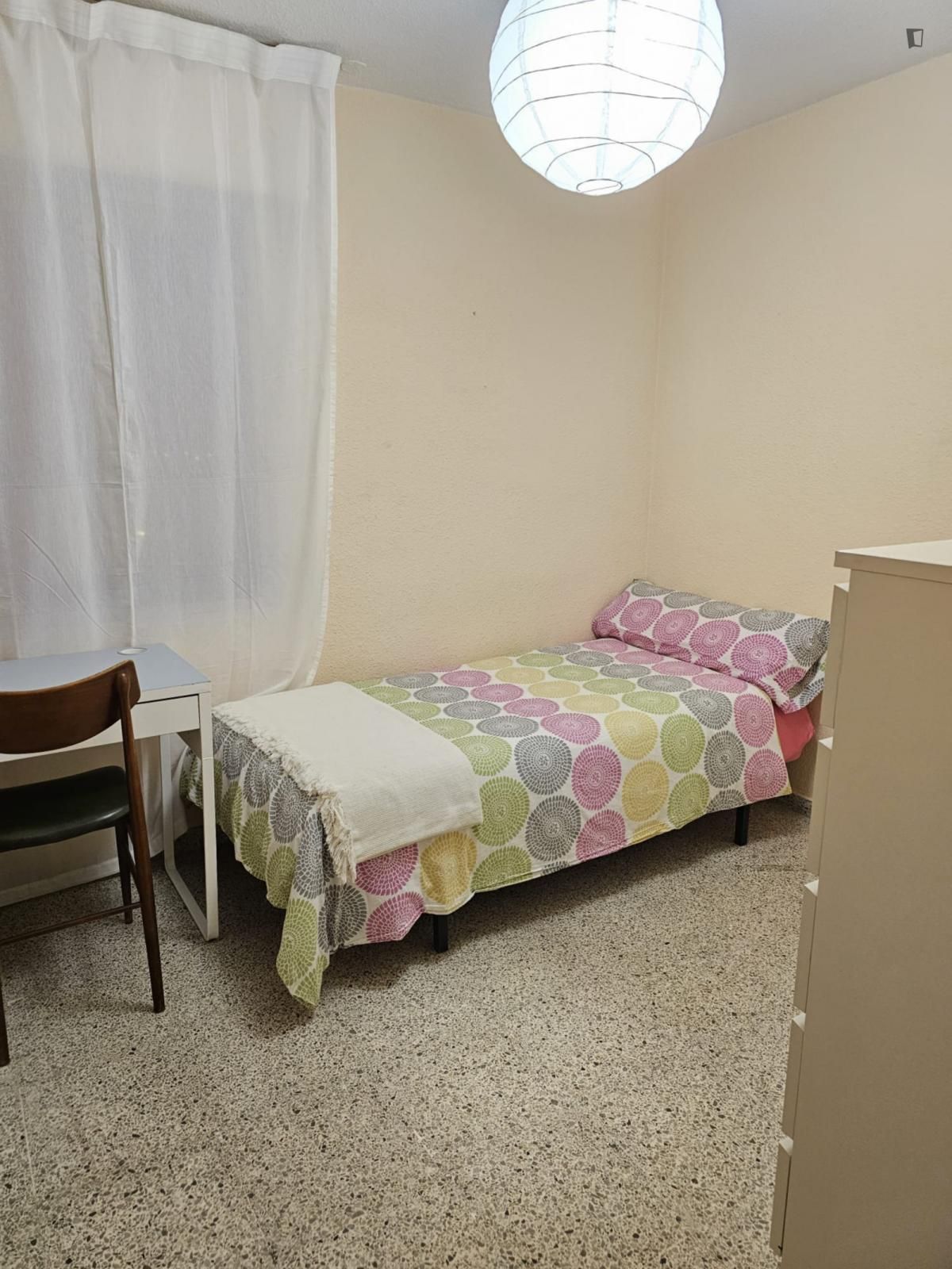 Apartment to share in Centro