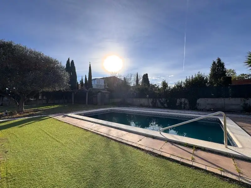 Piscina de Finca rústica en venta en Albons con Jardín privado, Terraza y Trastero
