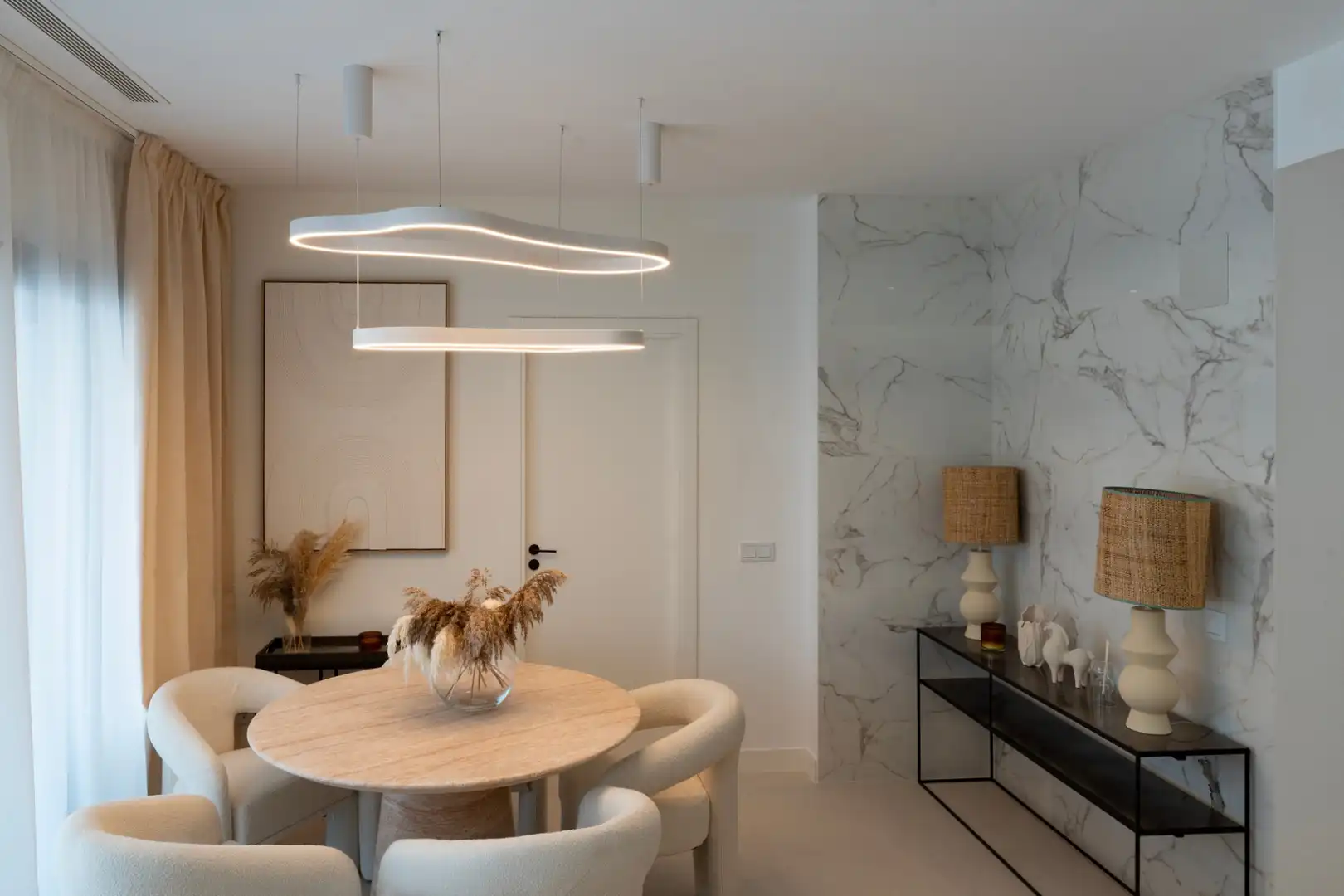 Comedor de Apartamento en venta en Marbella con Terraza, Amueblado y Balcón