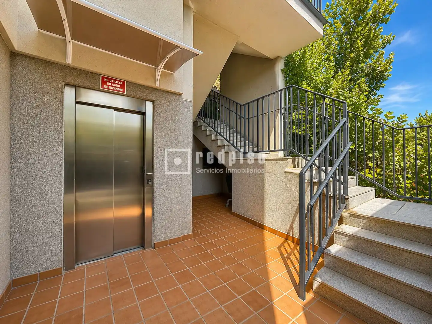 Parking de Piso en venta en Vegas de Matute con Aire acondicionado, Terraza y Amueblado