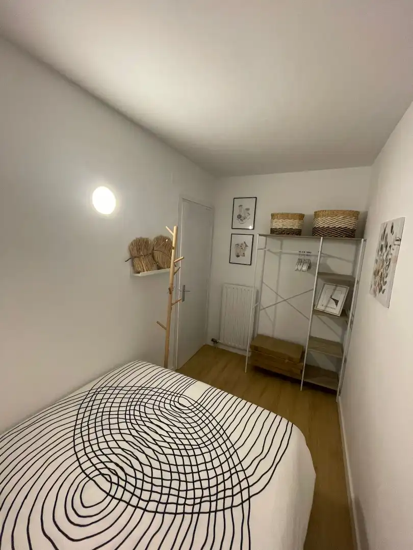 Bedroom of Flat for rent in Girona  with Heating, Furnished and Oven