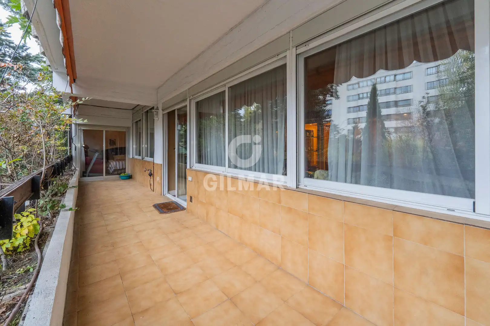 Terraza de Piso en venta en Madrid con Calefacción, Jardín privado y Trastero