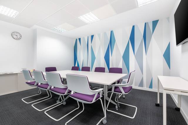 Oficina en Alquiler en Calle de Martínez Villergas, 49 en San Pascual