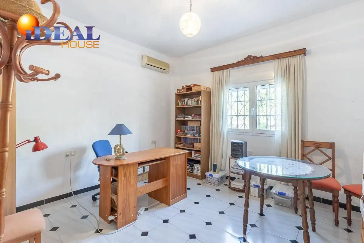 Maison avec jardin à vendre à Barrio de la Vega, imagen 9