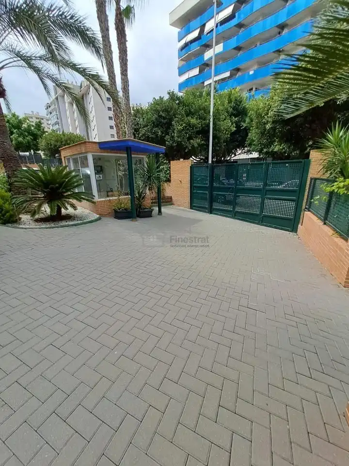 Parking de Ático en venta en Villajoyosa / La Vila Joiosa con Aire acondicionado, Terraza y Piscina comunitaria