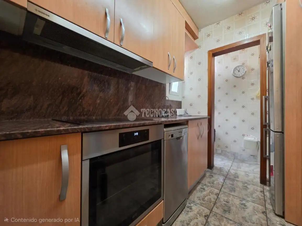 Cocina de Piso en venta en Santa Coloma de Gramenet con Aire acondicionado, Calefacción y Parquet