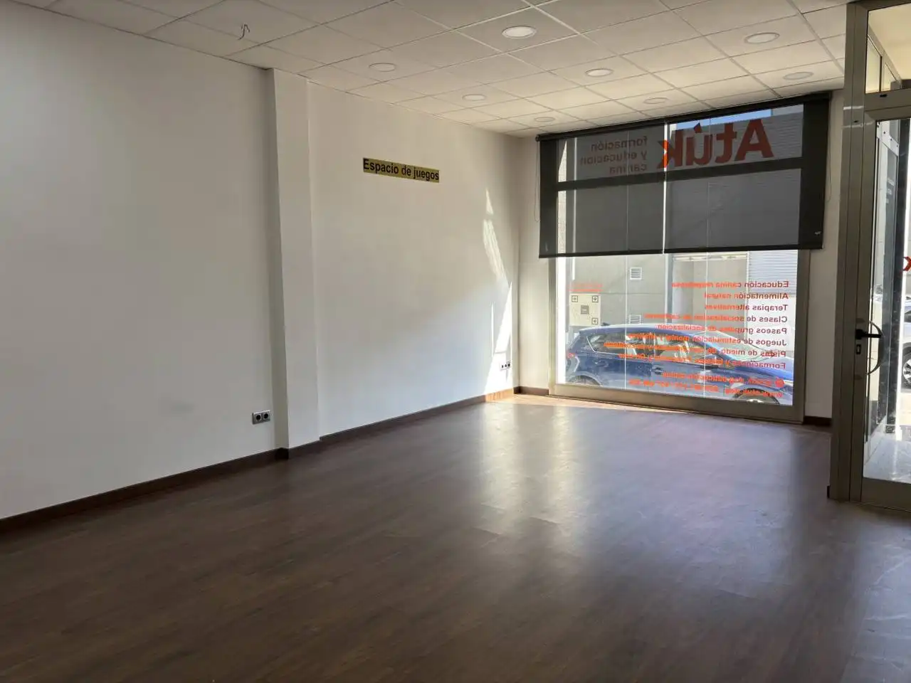 Local comercial en alquiler en Calle PALAU DELS CONTES, imagen 2