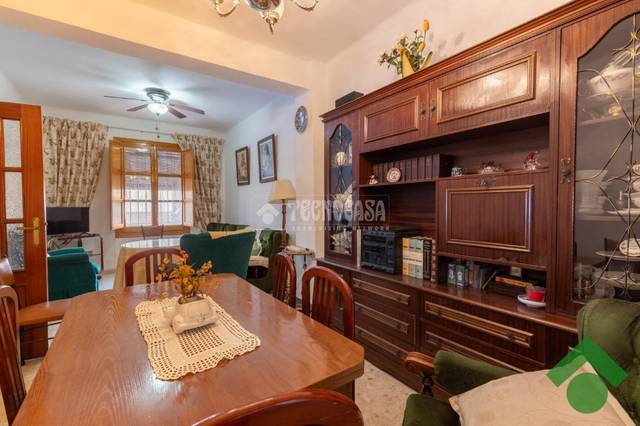 Casa adosada en Venta en Dúrcal