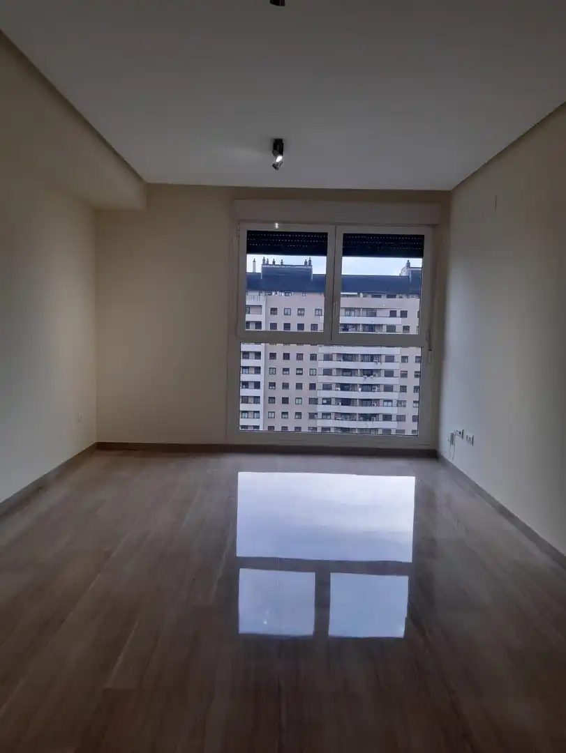 Sala d'estar de Pis de lloguer en Valencia amb Aire condicionat, Calefacció i Jardí privat
