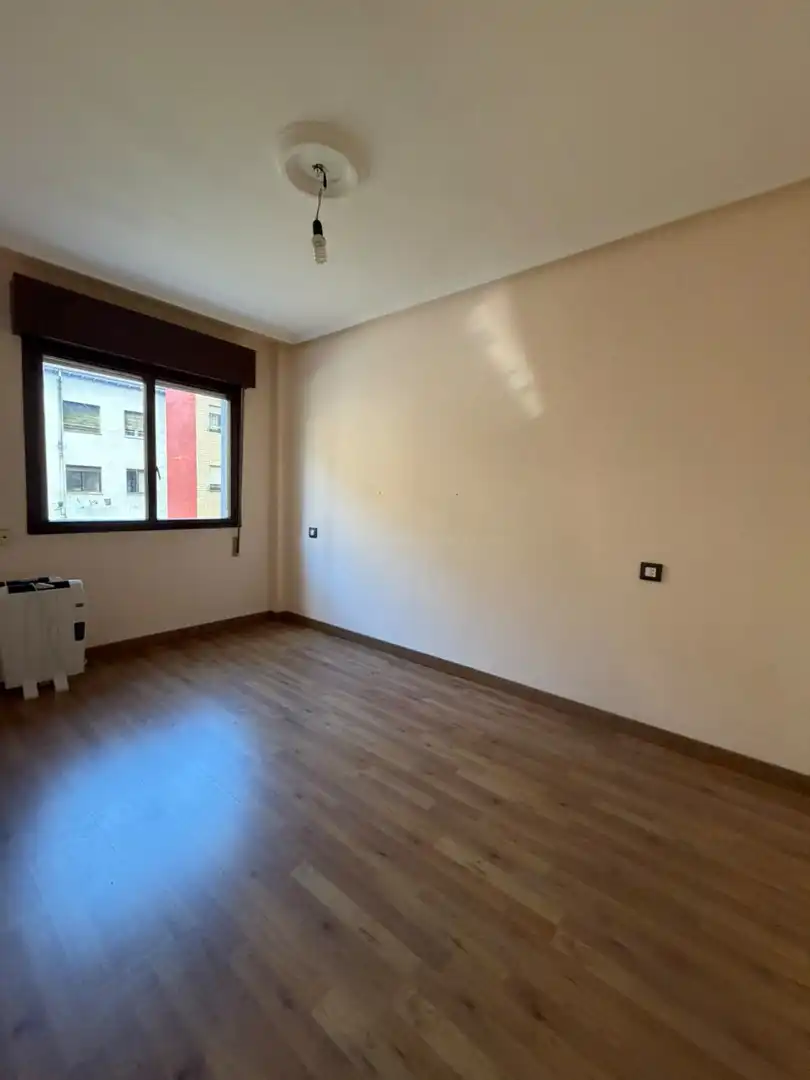 Bedroom of Flat for sale in Langreo  with Heating and Storage room