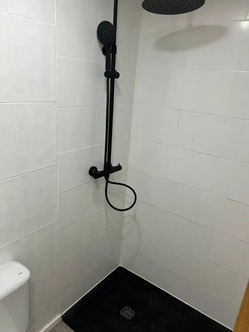 Badezimmer von Wohnung zum Verkauf in Santa Perpètua de Mogoda mit Heizung, Möbliert und Balkon