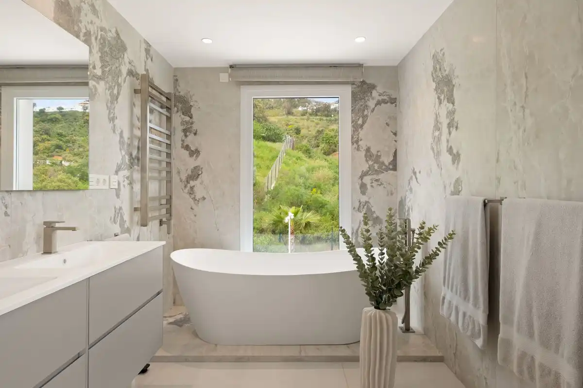 House with pool for sale in Elviria - Cabopino, imagen 11