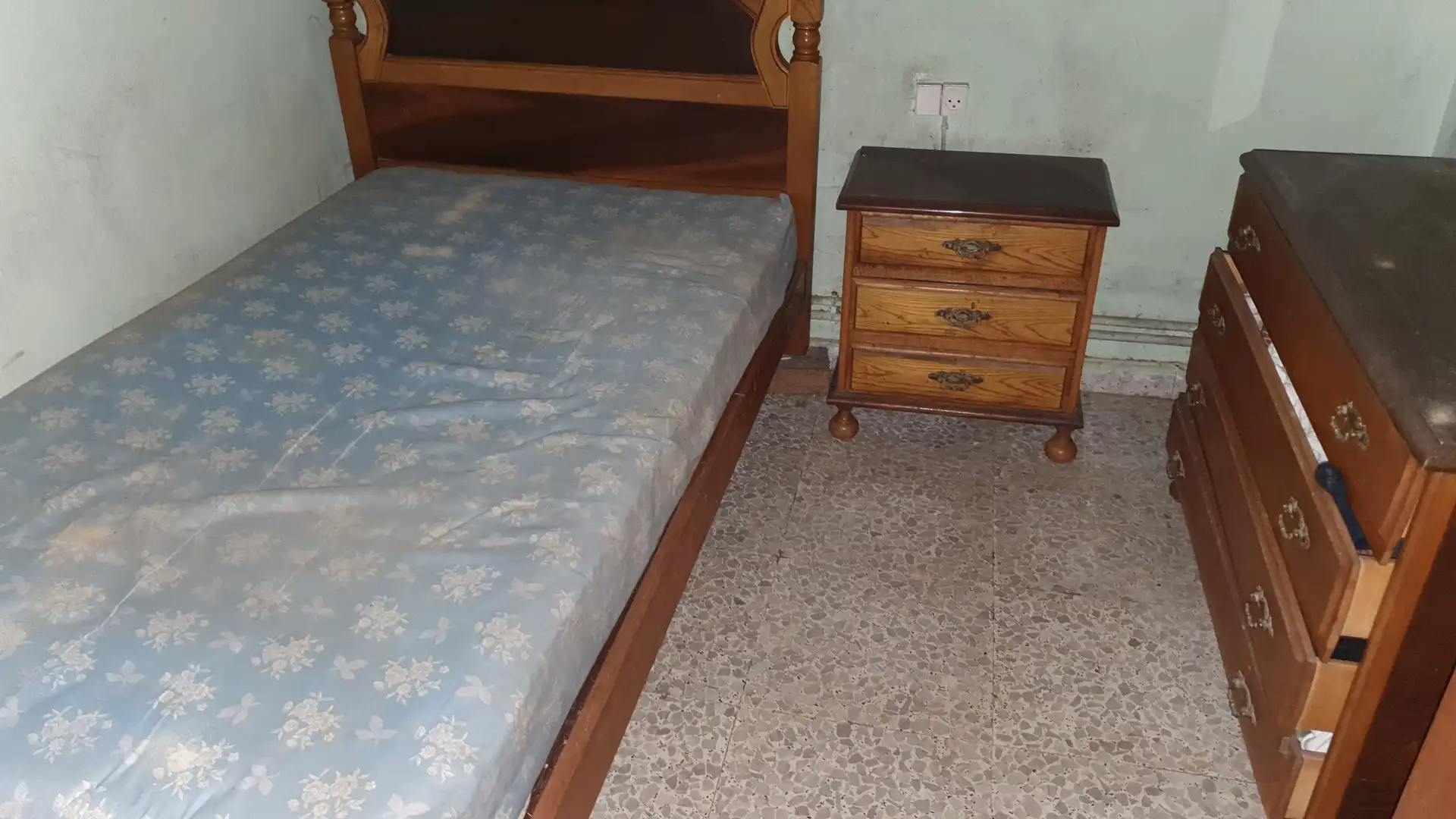 Dormitori de Casa adosada en venda en Cabrales amb Calefacció, Terrassa i Balcó