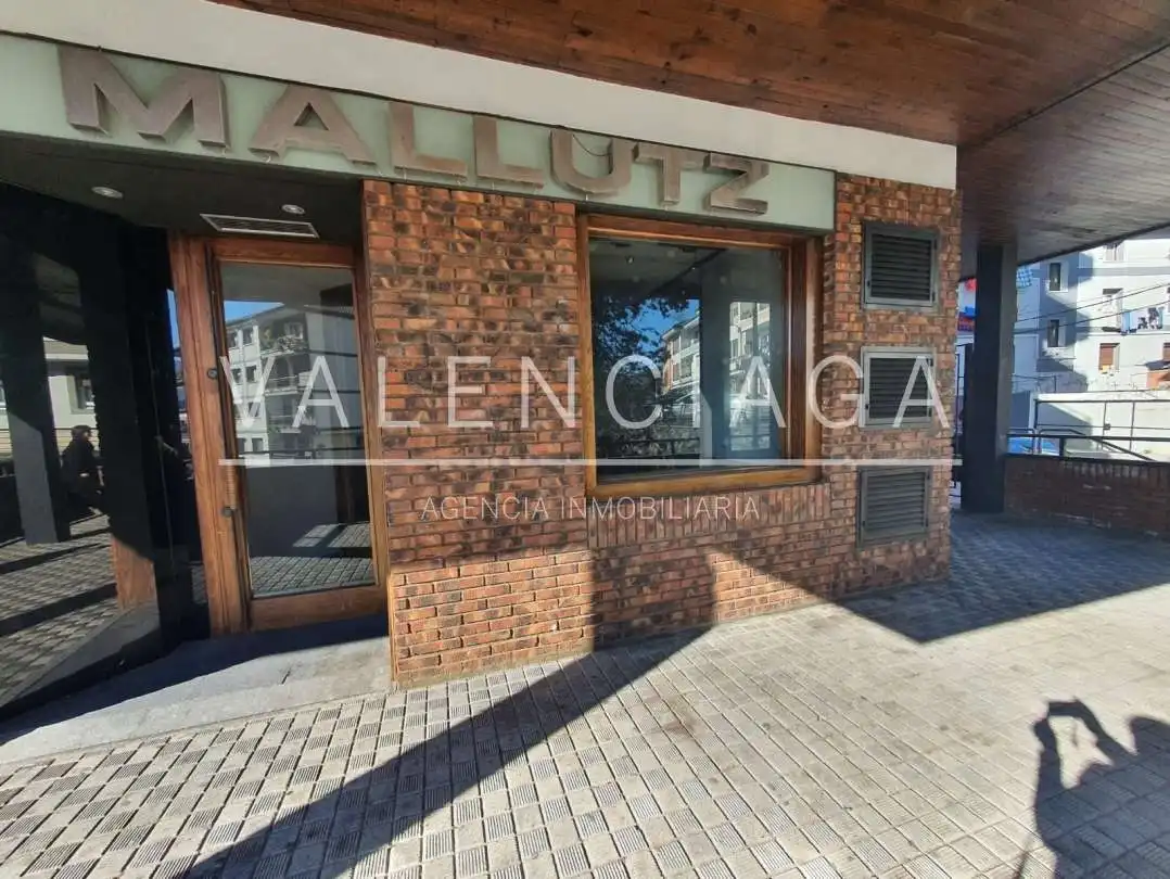Exterior view of Commercial properties for sale in Beasain  with Air Conditioner