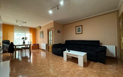 Living room of Flat for sale in Pineda de Mar  with Air Conditioner, Heating and Terrace