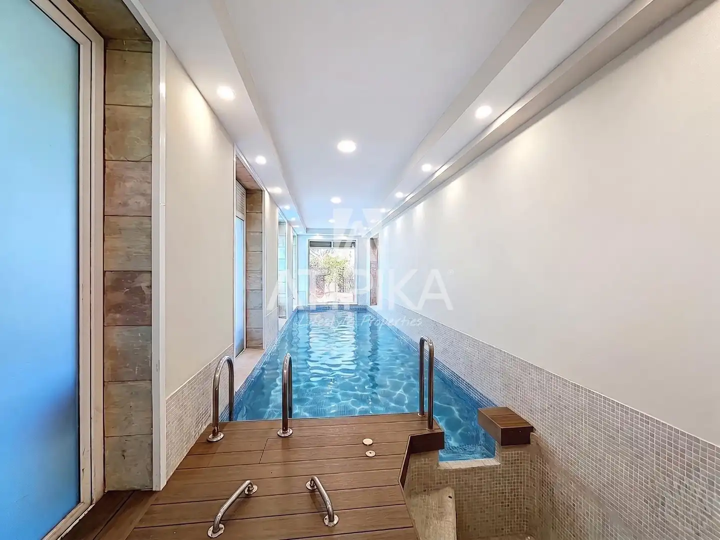 Piscina de Casa o chalet de alquiler en Castelldefels con Aire acondicionado, Calefacción y Terraza