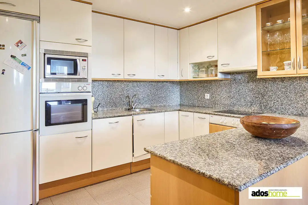 Cocina de Casa adosada en venta en Zarautz con Calefacción