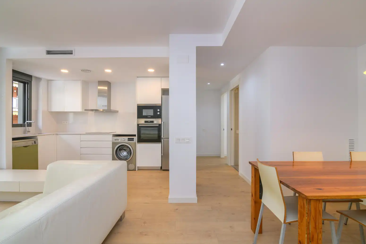 Kitchen of Flat for sale in Sant Boi de Llobregat  with Air Conditioner, Heating and Balcony