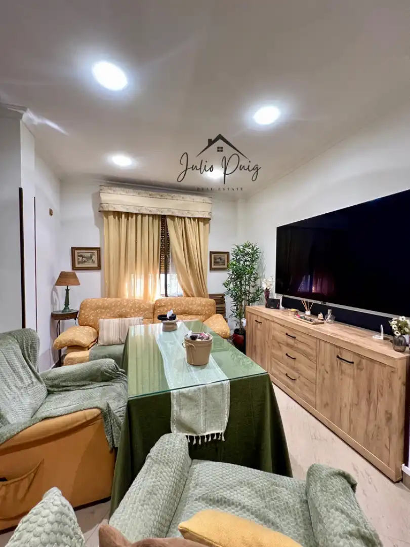 Sala de estar de Casa o chalet en venta en Gelves con Terraza