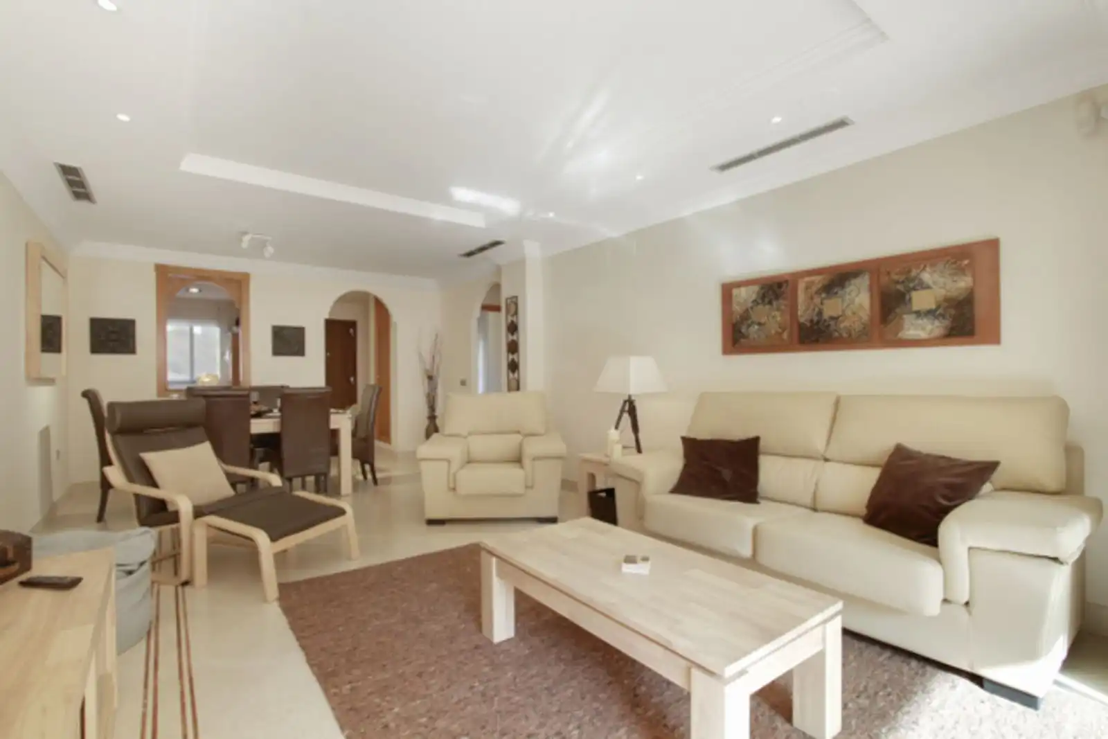 Apartament amb piscina en venda a Calle los Granados