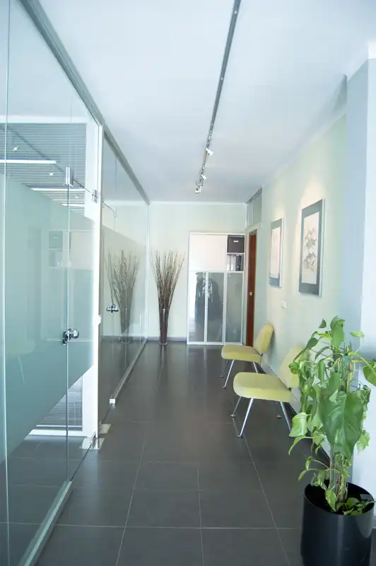 Business premises for sale in Carrer de Monturiol 61