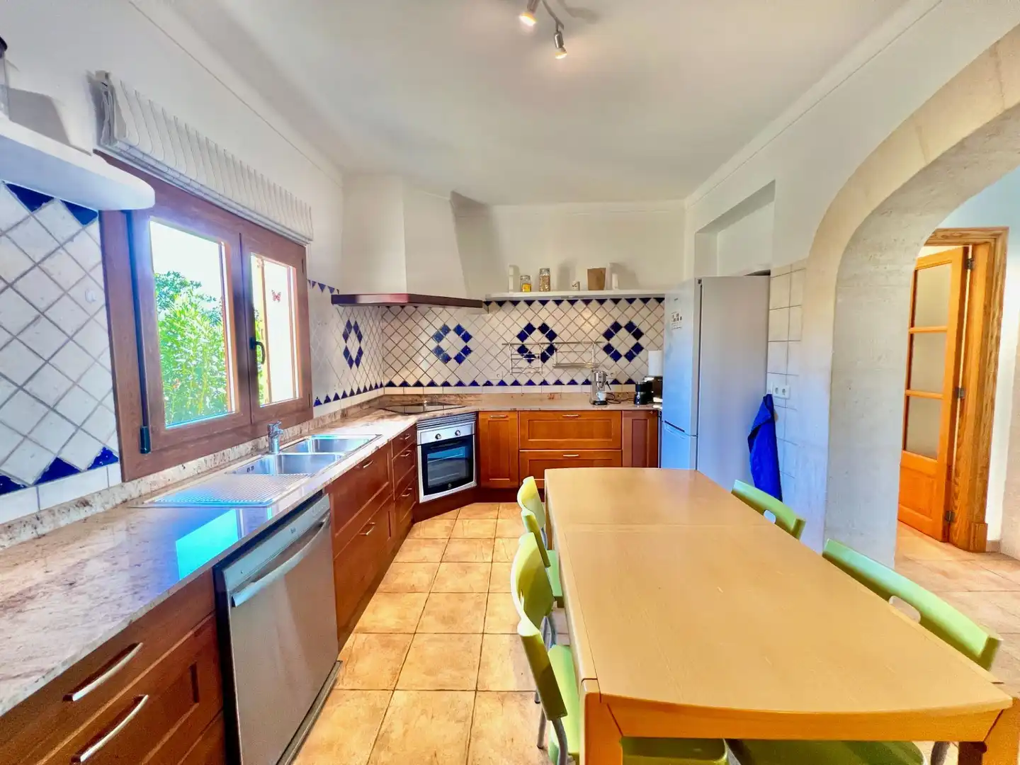 Cocina de Finca rústica de alquiler en Campos con Aire acondicionado, Calefacción y Jardín privado