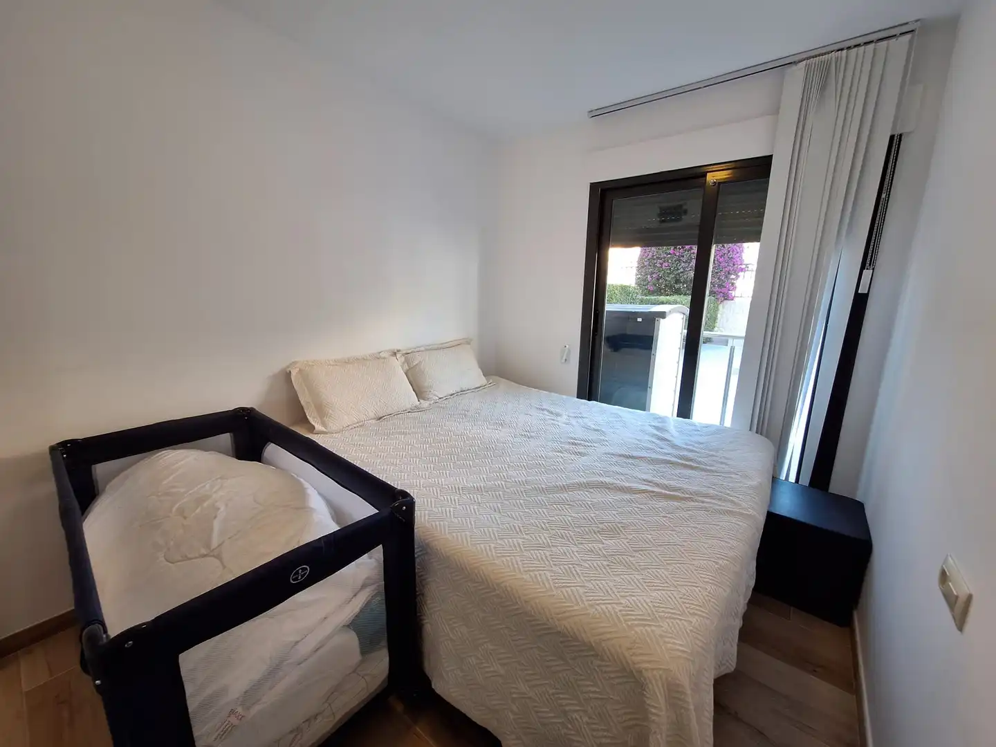 Habitación de Apartamento en venta en Calpe / Calp con Aire acondicionado, Trastero y Piscina