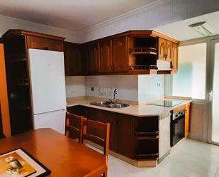 Kitchen of Flat to rent in Vigo   with Heating, Parquet flooring and Storage room