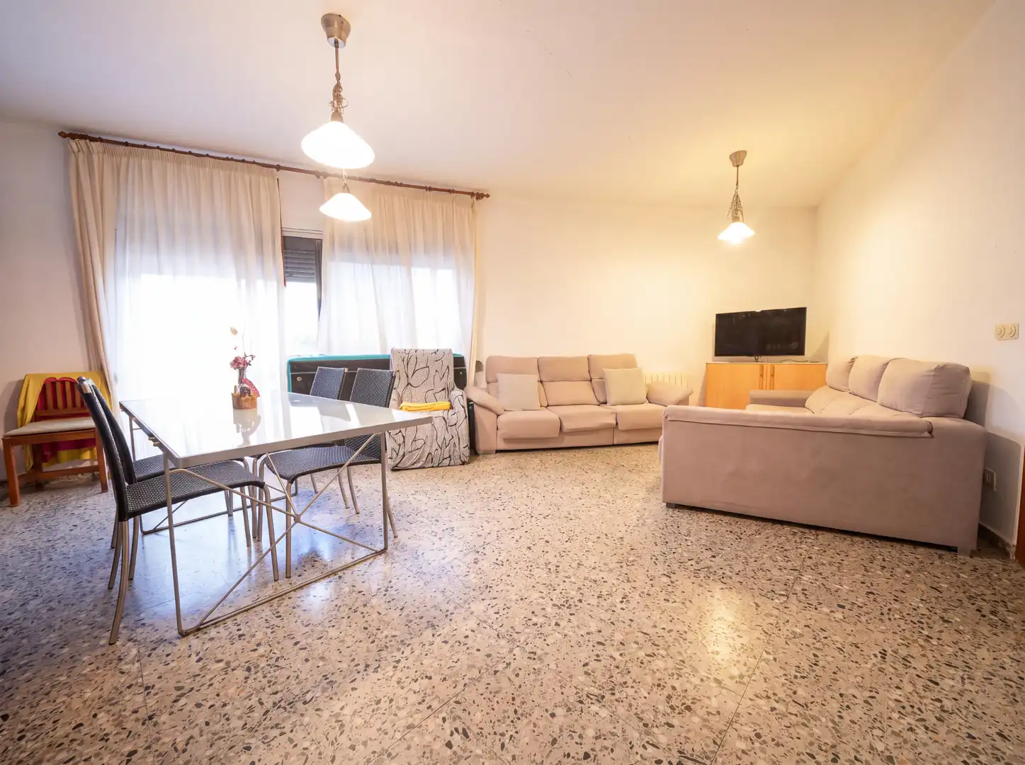 Sala d'estar de Pis en venda en Can Tintorer - Can Tries