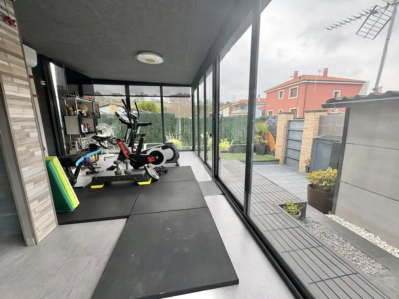 Terrassa de Casa o xalet en venda en Gozón amb Jardí privat i Terrassa