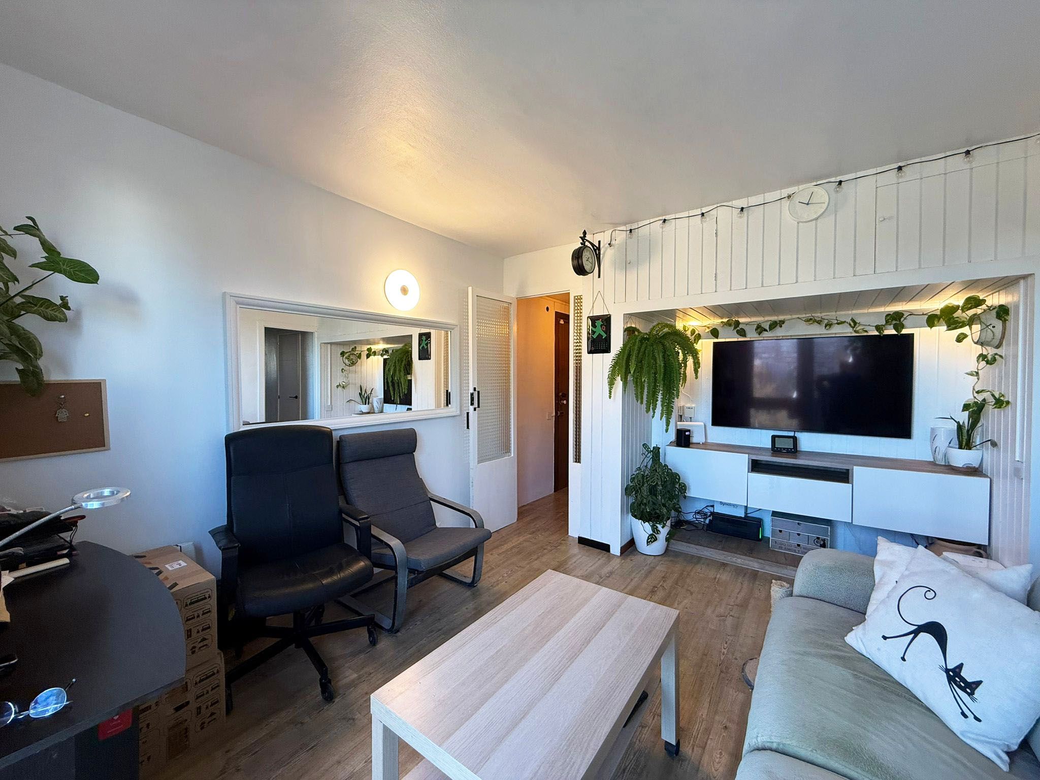 Living room of Flat for sale in  Barcelona Capital  with Heating and Balcony