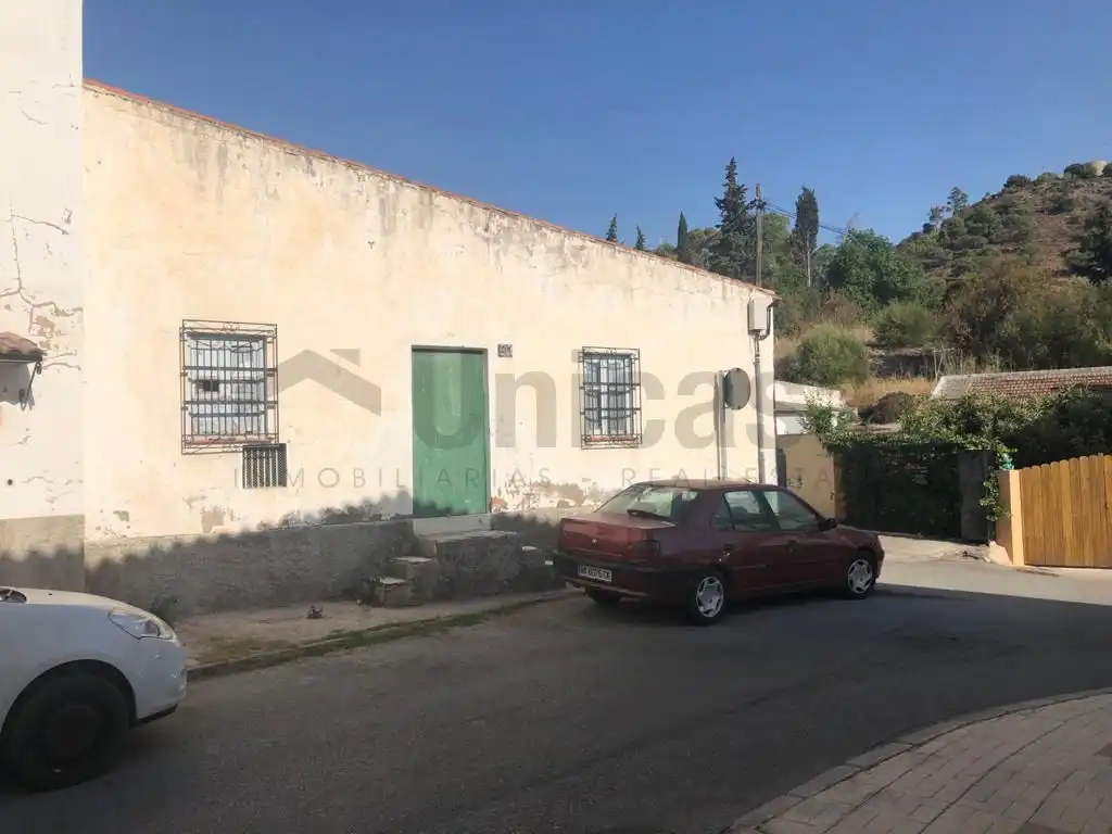 Vista exterior de Local en venta en Málaga