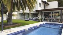 Exterior view of House or chalet for sale in Sant Pere de Ribes  with Air Conditioner, Heating and Private garden