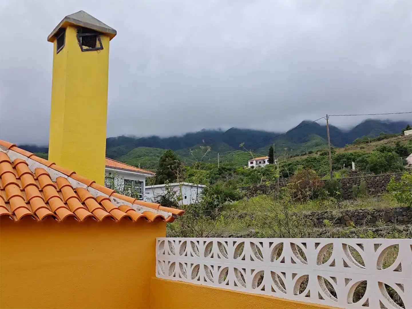 Vista exterior de Casa o chalet en venta en Breña Alta con Jardín privado, Trastero y Amueblado