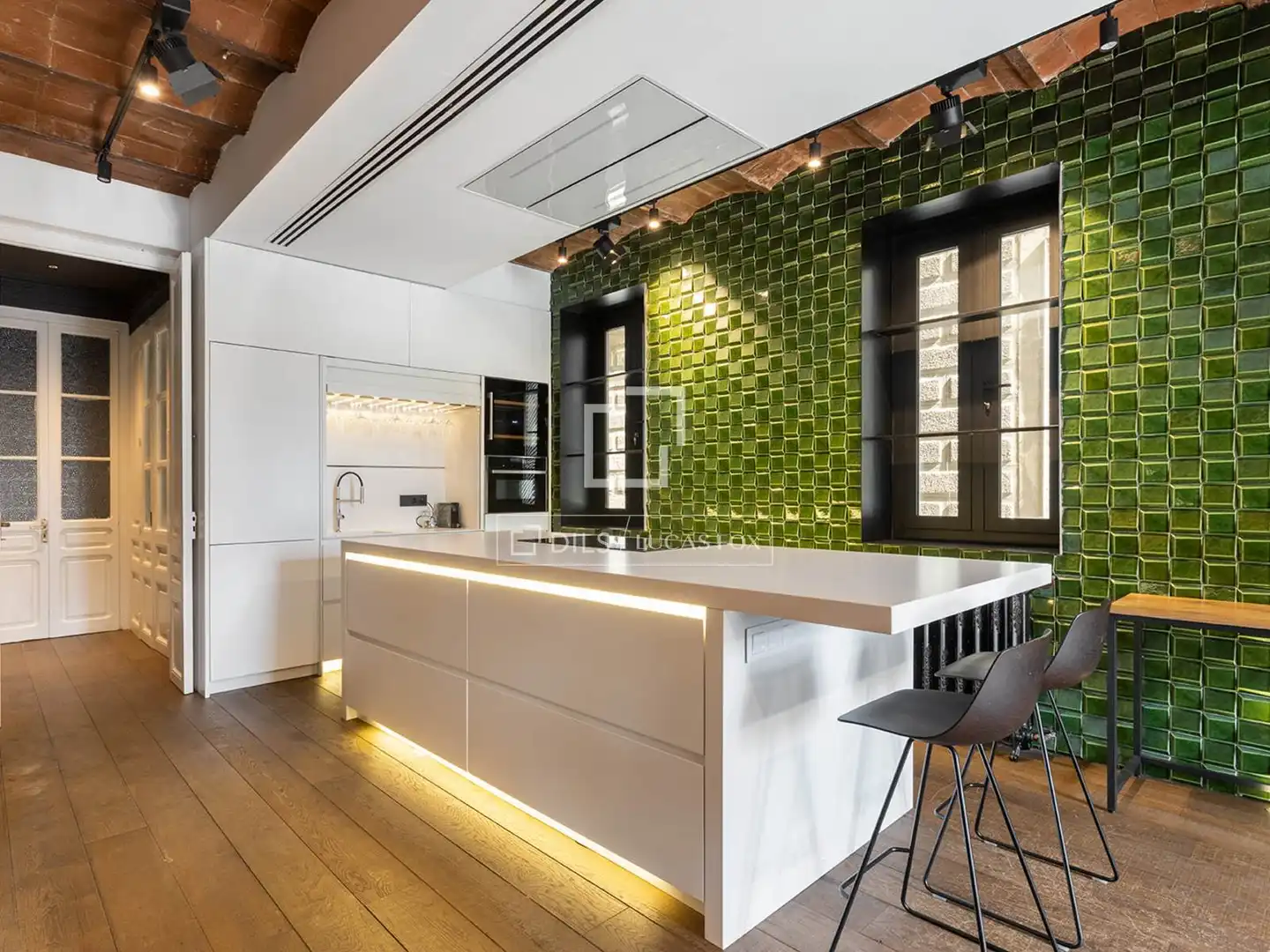 Kitchen of Flat for sale in Barcelona  with Air Conditioner, Heating and Terrace