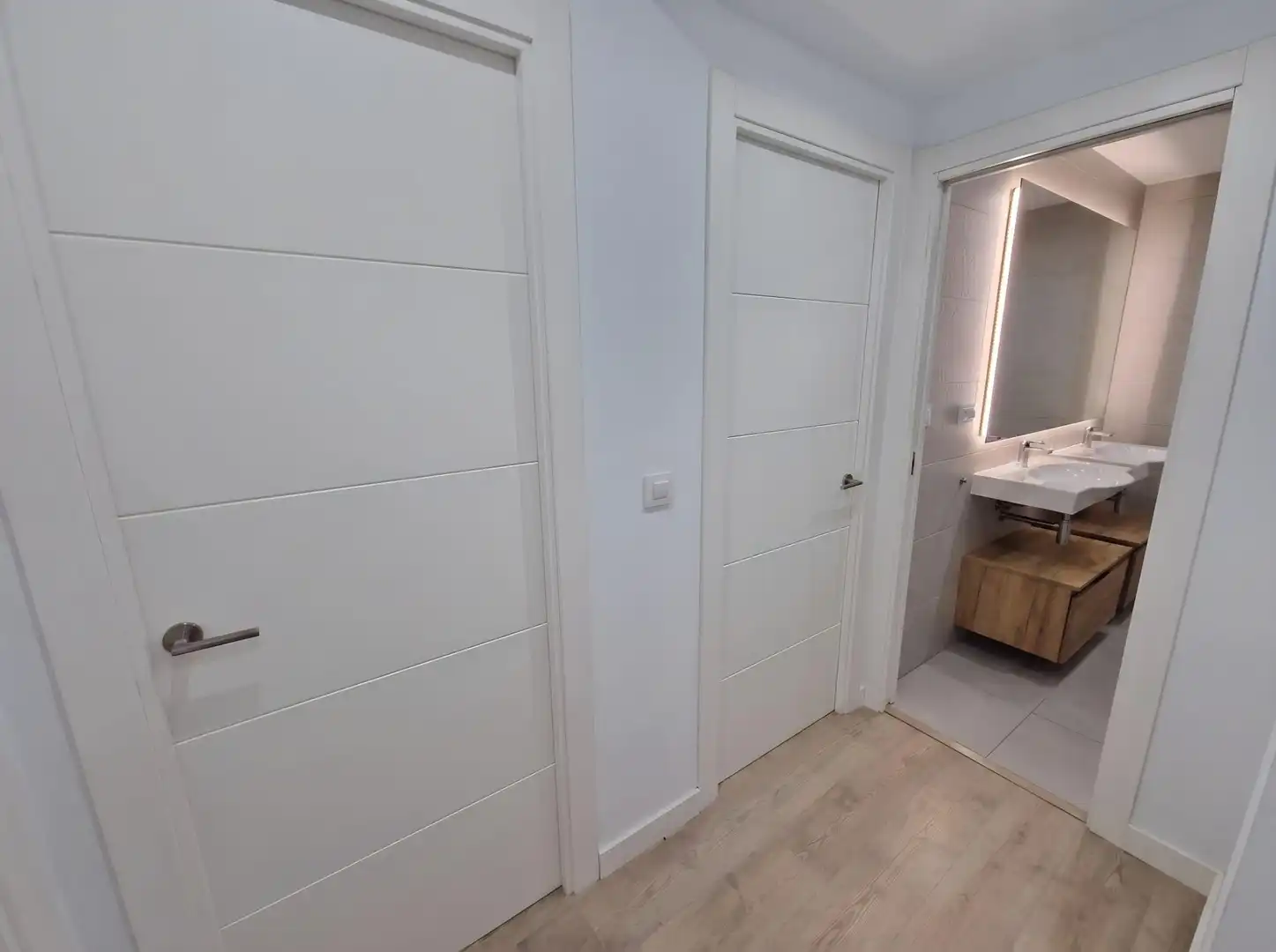 Piso en venta en Calle CARDENAL ZUÑIGA, Los Pinos - El Pilar