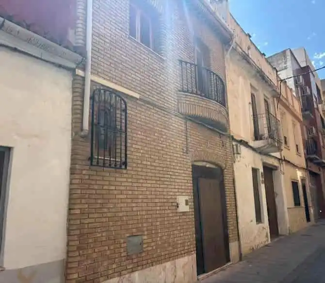 Vista exterior de Casa o xalet en venda en Torrent