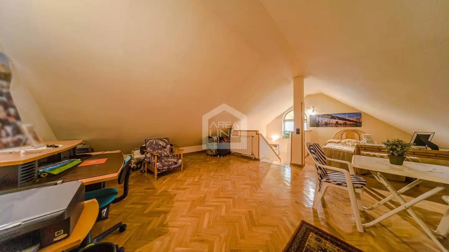 Casa adosada en venda en Alcorcón amb Aire condicionat, Calefacció i Parquet