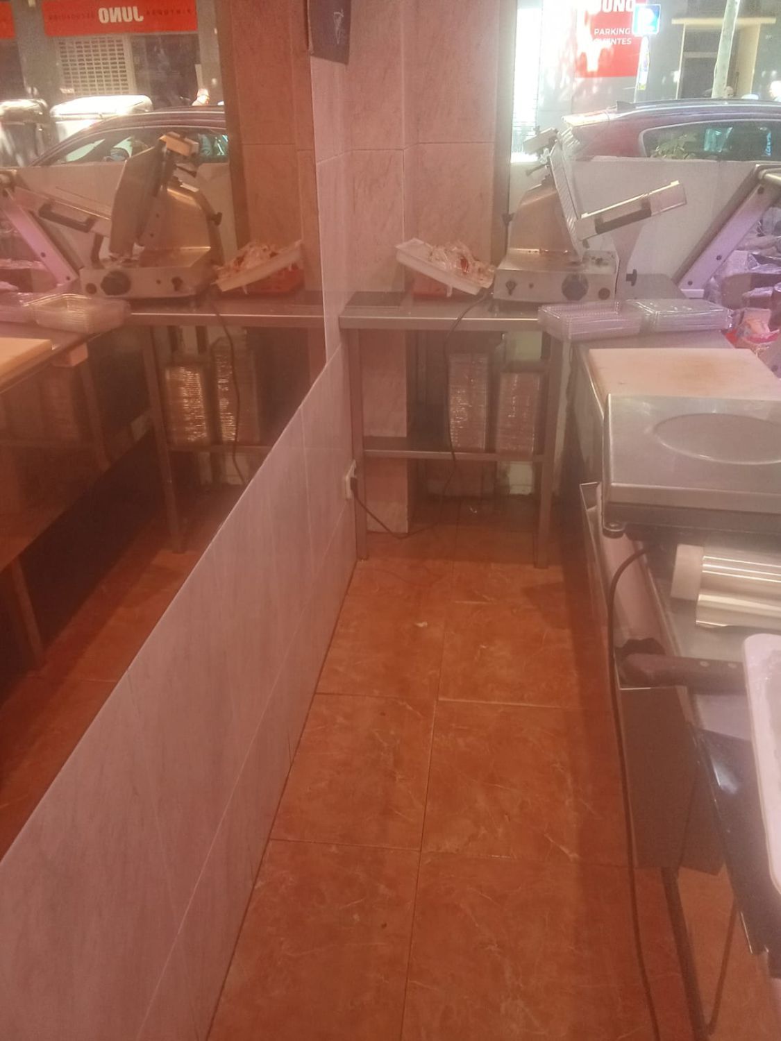 Kitchen of Premises for sale in Reus