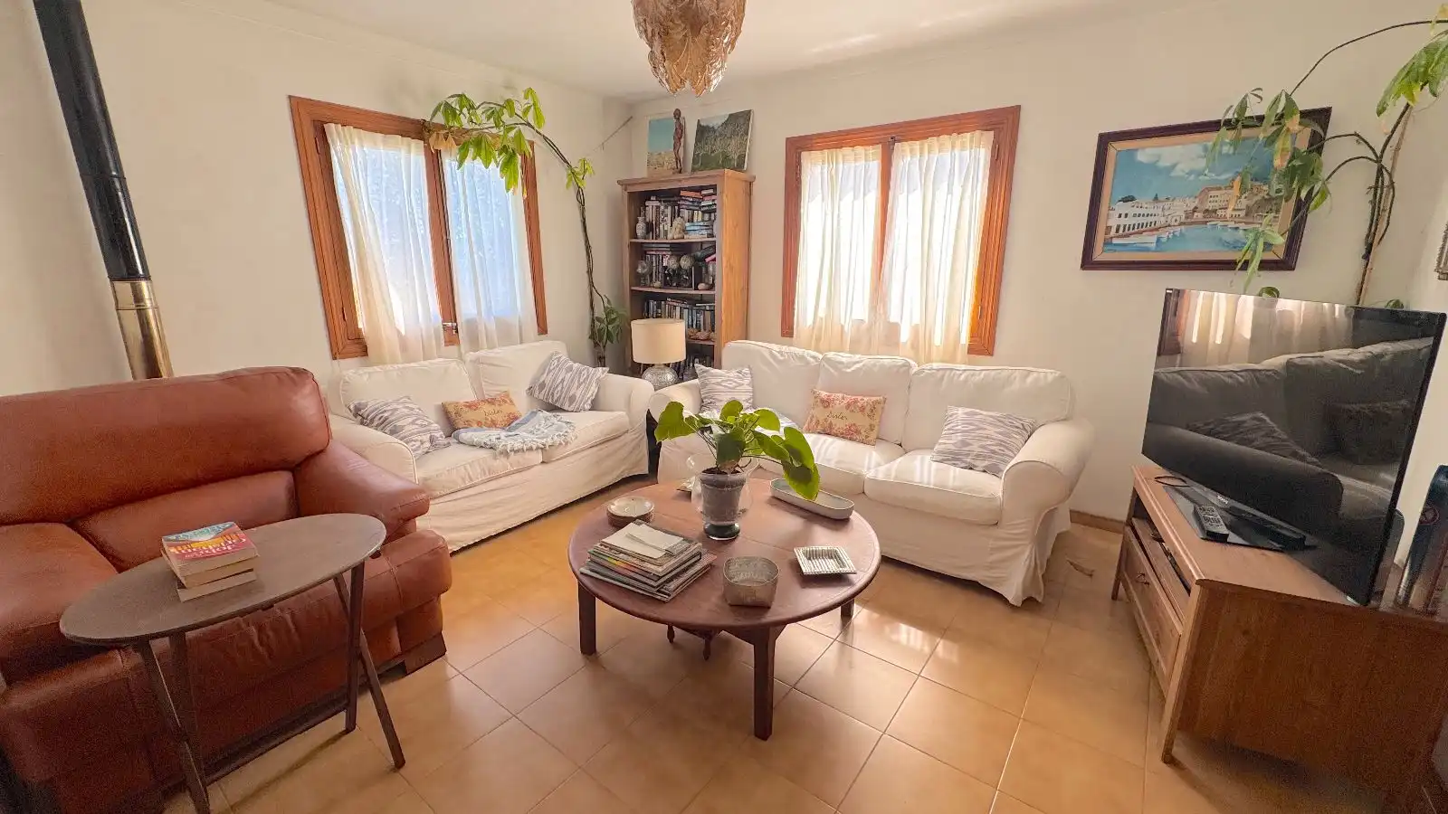 Sala de estar de Finca rústica en venta en Santa María del Camí con Calefacción, Jardín privado y Terraza