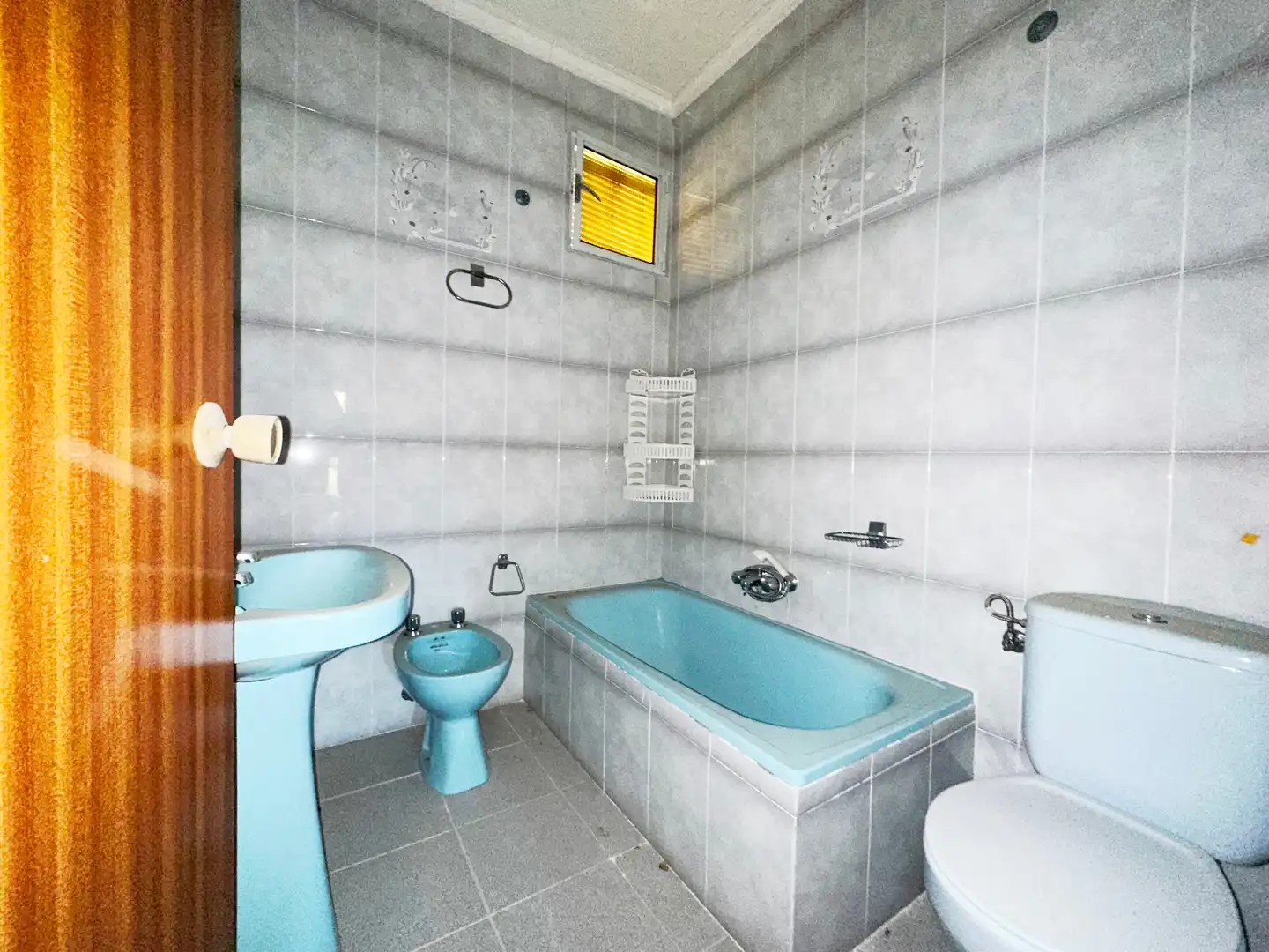 Bathroom of Houses for sale in Villanueva de Algaidas