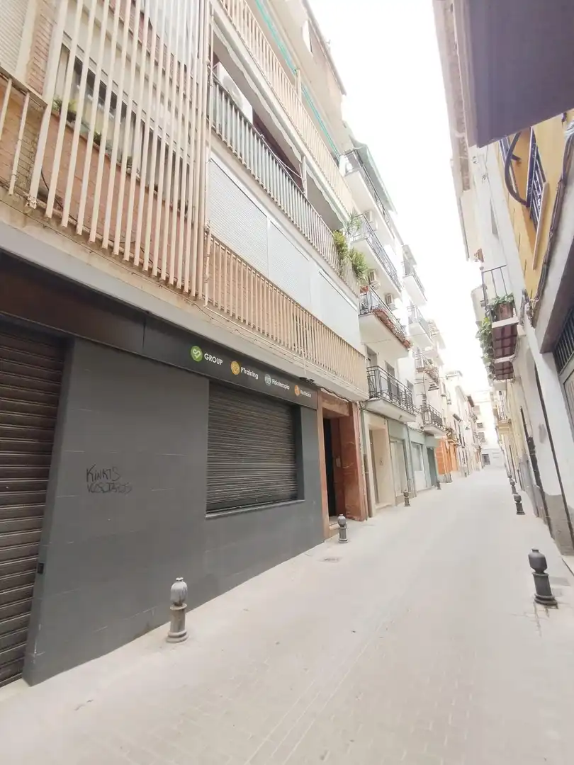 Flat for rent in Granada  with Air Conditioner, Heating and Furnished