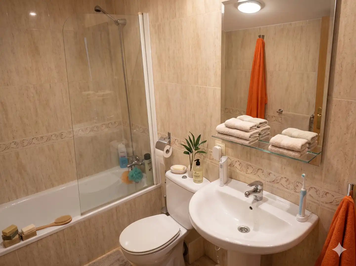 Bathroom of Attic for sale in Córdoba  with Air Conditioner, Terrace and Furnished
