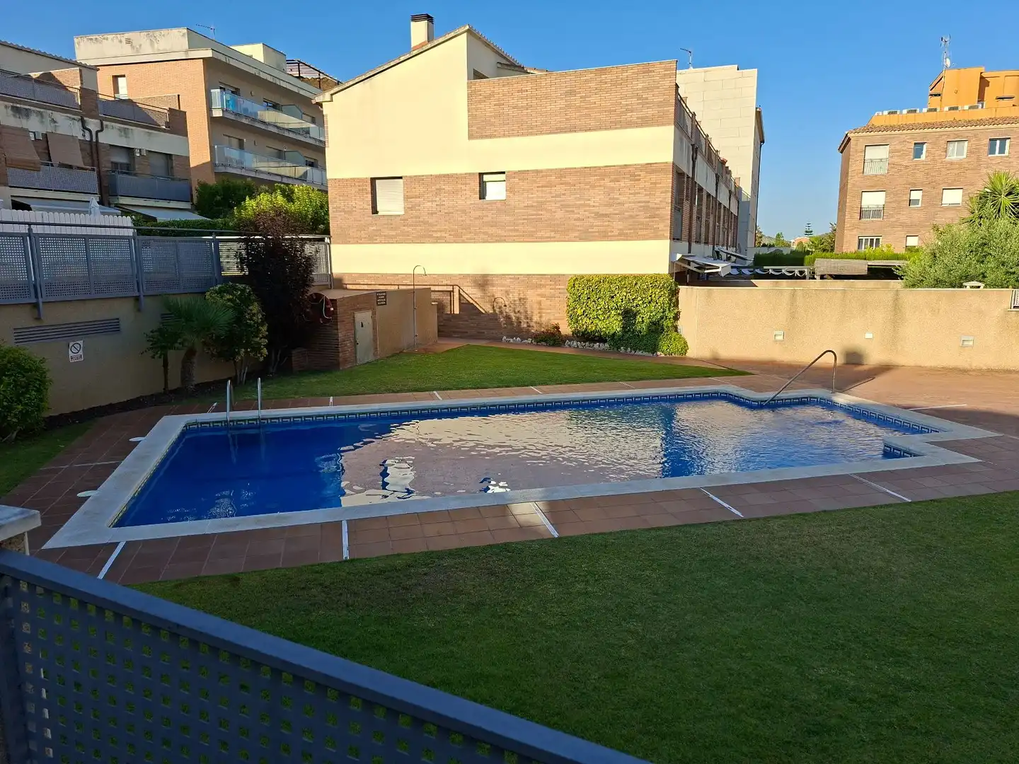Casa adosada en venda a Doctor Ramon i Cajal, Bonavista