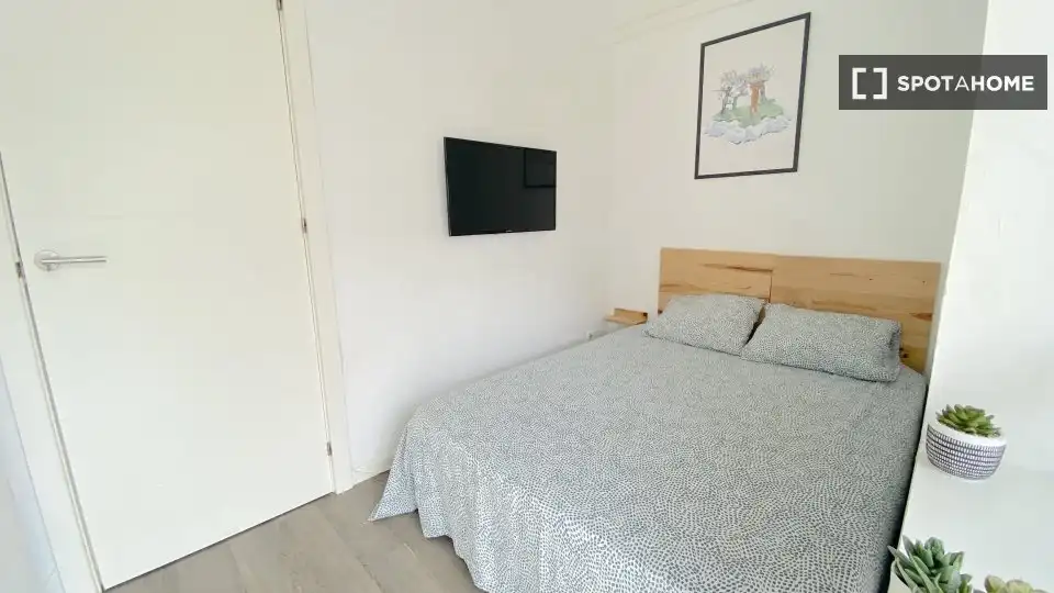 Schlafzimmer von Wohnung zur Miete in Sevilla mit Klimaanlage, Heizung und Möbliert