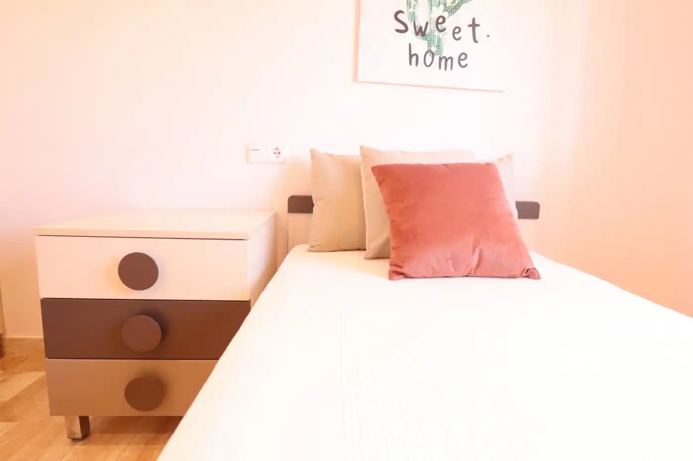 Bedroom of Flat for rent in Elche / Elx  with Air Conditioner, Heating and Storage room