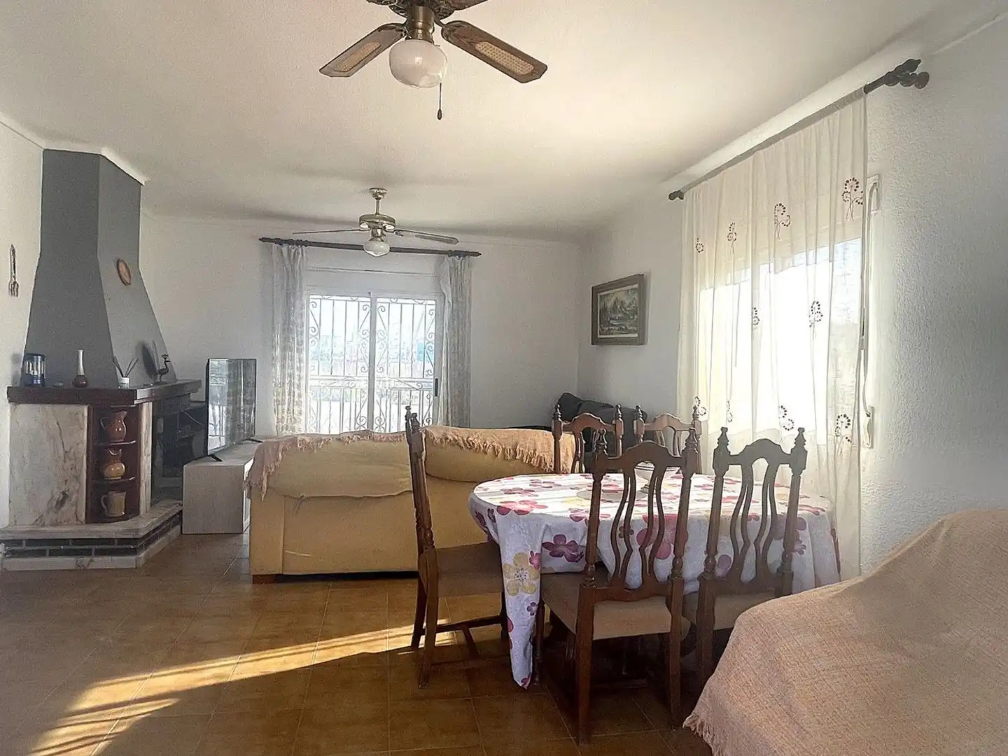 Dining room of Commercial properties for sale in Garrucha  with Air Conditioner and Furnished