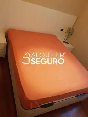 Außenansicht von Wohnung zur Miete in Bilbao  mit Heizung, Terrasse und Möbliert